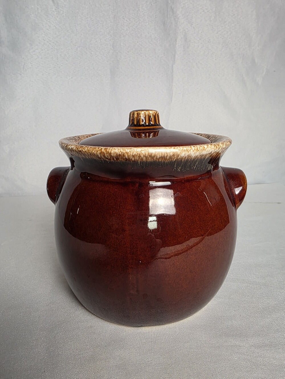 Vintage Hull Pottery Brown Drip Glaze Bean Pot W/Lid Oven Proof